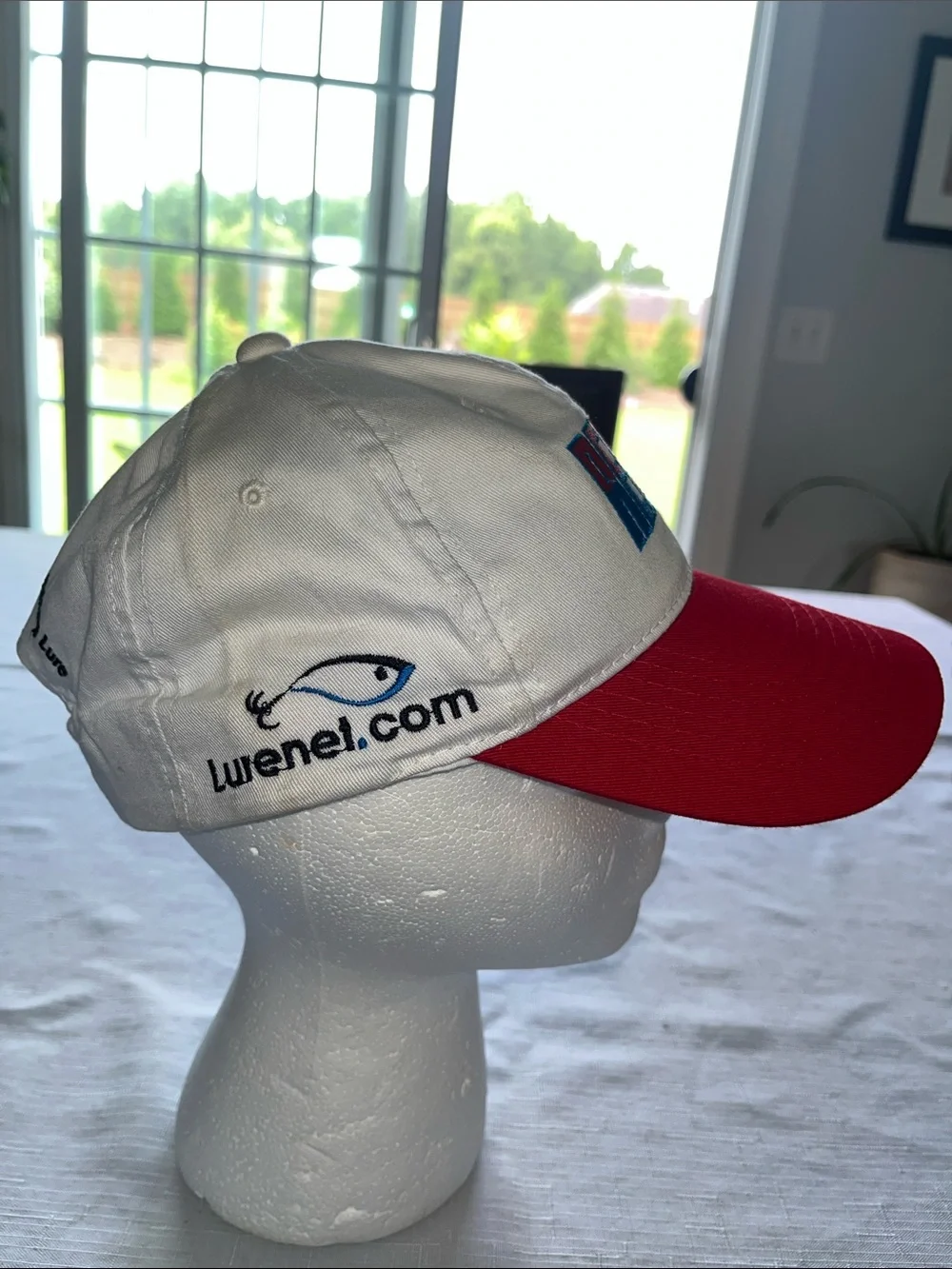 Vintage UNLV Rebel Lures   Trucker Hat Embroidered Fishing Logos